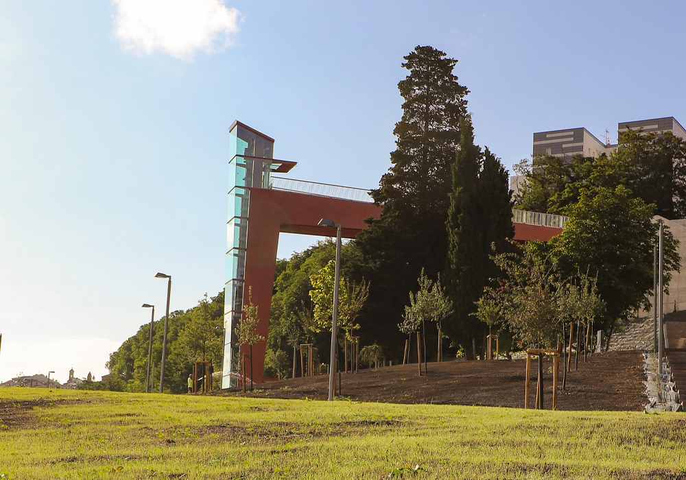 Parque_trinitarios oses construccion
