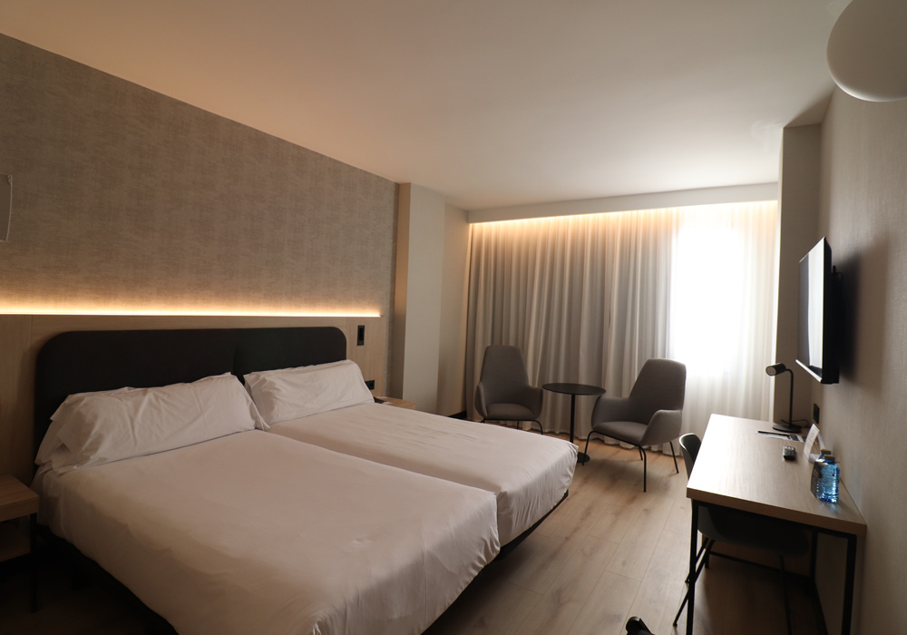 REFORMA HOTEL BLANCA DE NAVARRA EN PAMPLONA oses construccion