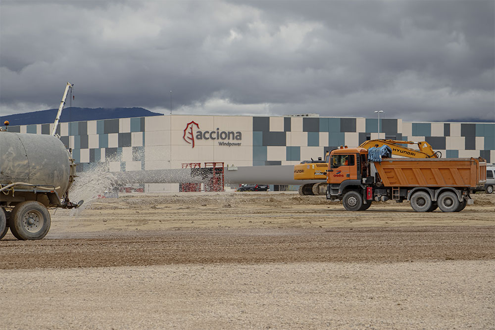 ADECUACIÓN DE LA CAMPA PARA ALMACENAMIENTO DE PALAS, UBICADA EN LA PARCELA DE NORDEX BLADES, EN EL POLÍGONO INDUSTRIAL DE LUMBIER (NAVARRA)