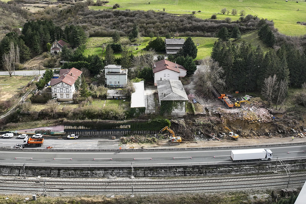REHABILITACIÓN DE DAÑOS SUFRIDOS EN LA AUTOVÍA DEL NORTE A-1 PK 396+000 SENTIDO ALSASUA/ALTSASU, POR FUERTES LLUVIAS DEL 26 DE FEBRERO DE 2024