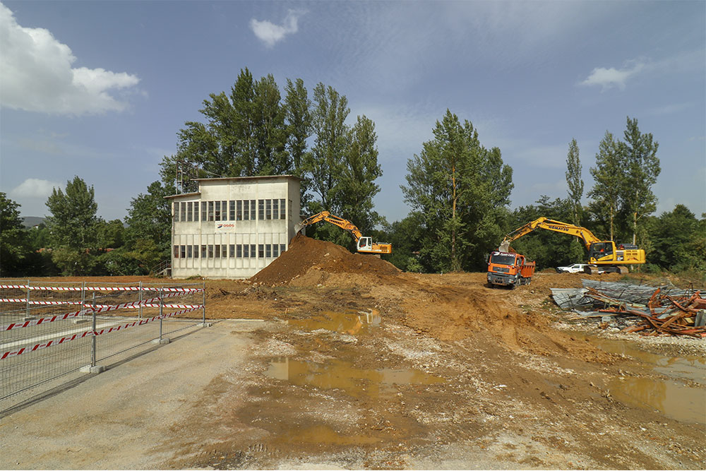 OBRAS DE DERRIBO Y DESCONTAMINACIÓN DEL SUBSUELO DE LAS ANTIGUA INSTALACIONES DE ISPHORDING EN ALTSASU-ALSASUA (NAVARRA)