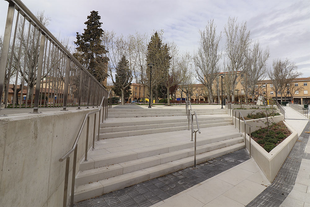 OBRAS DE REURBANIZACIÓN Y REGENERACIÓN DEL ESPACIO URBANO PADRE LASA EN TUDELA (NAVARRA)